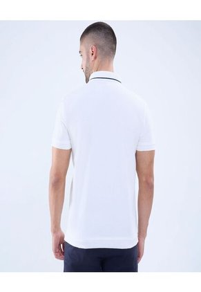 Polo Para Hombre Cuello Tejido Sin Bolsillo Color Crema Marca Ostu #60110728