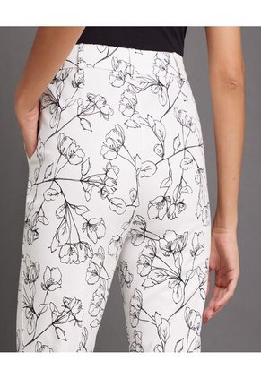 Pantalon Para Mujer Capri Color Crudo Marca Ostu #40070404