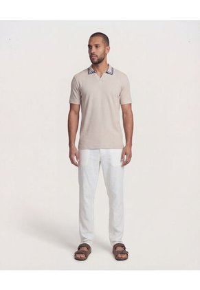 Polo  Para Hombre Cuello Tejido Sin Bolsillo Color Avena Marca Ostu #60119071