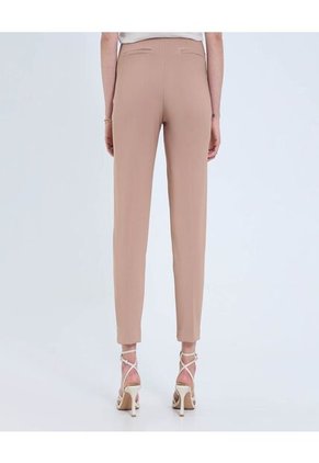 Pantalón Para Mujer Moda Color Camel Marca Ostu #40070740
