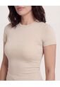 Camiseta Slim Cuello Redondo  Para Mujer Beige Ostu de Ostu