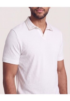 Polo Texturizado Cuello Contraste  Para Hombre Crema Ostu