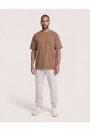 Camiseta Relaxed Estampado Posterior  Para Hombre Café Ostu