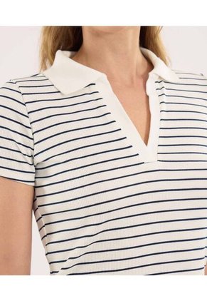 Polo Para Mujer Manga Corta Color Avena Marca Ostu #40110175