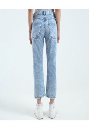 Jean Para Mujer Straight Color Azul Marca Ostu #40160374