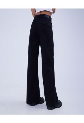 Jean Para Mujer Wide Leg Cargo Color Negro Marca Ostu #40160480