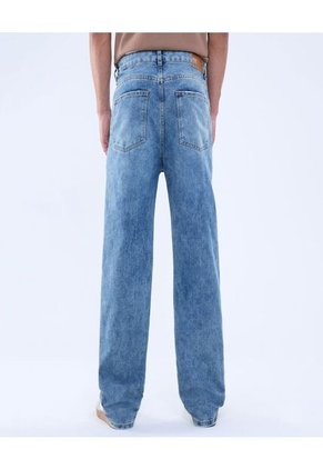 Jean Para Hombre Loose Color Azul Claro Marca Ostu #60160406