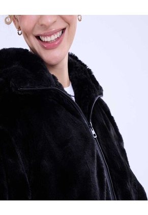 Chaqueta Para Mujer Color Negro Marca Ostu #40080227