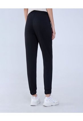 Pantalon Para Mujer Jogger Color Negro Marca Ostu #40070715