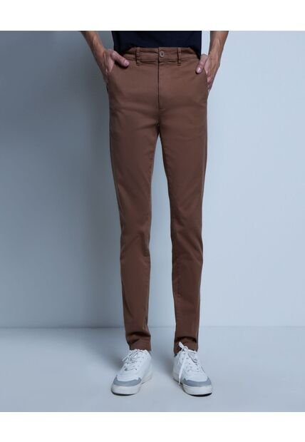 Pantalon Para Hombre Chino Color Café Oscuro Marca Ostu #60070301