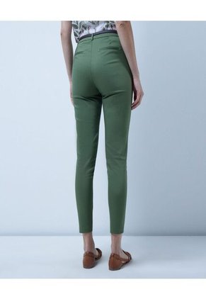 Pantalon Para Mujer Chino Color Verde  Marca Ostu #40070552