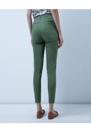 Pantalon Para Mujer Chino Color Verde  Marca Ostu #40070552