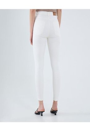 Jean Para Mujer Skinny Color Crudo Marca Ostu #40160567