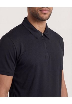 Polo  Para Hombre Cuello Maquina Sin Bolsillo Color Negro Marca Ostu #60110887