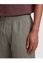Bermuda Básica Con Bolsillos  Para Hombre Verde Ostu de Ostu
