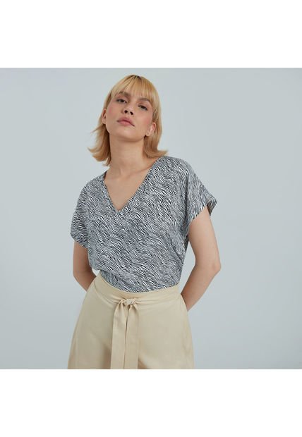 Blusa Para Mujer Manga Corta Color Negro Marca Ostu #40120895