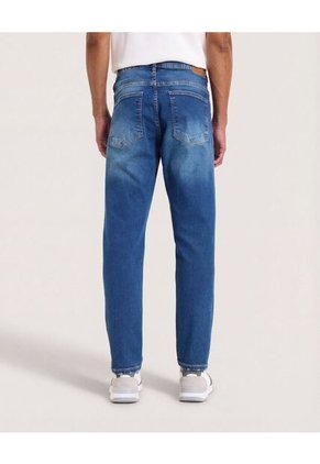 Jean  Para Hombre Carrot Color Azul Marca Ostu #60160453