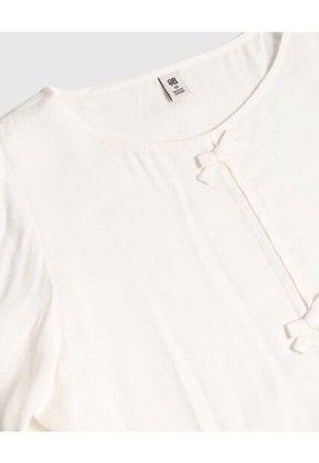 Blusa Infantil Niña Manga Larga Color Crema Marca Ostu #90120052