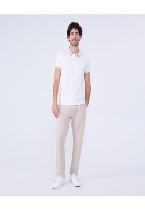 Polo Para Hombre Cuello Tejido Sin Bolsillo Color Crema Marca Ostu #60110752