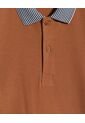 Polo Para Hombre Cuello Tejido Sin Bolsillo Color Mostaza Marca Ostu #60110722 de Ostu