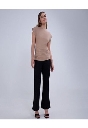 Camiseta Para Mujer Manga Sisa Color Café  Marca Ostu #40092298