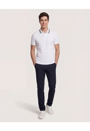 Polo  Para Hombre Cuello Tejido Sin Bolsillo Color Blanco Marca Ostu #60110901