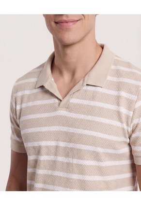 Polo Para Hombre Cuello Tejido Sin Bolsillo Color Avena Marca Ostu #60110853
