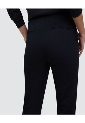 Pantalon Para Mujer Chino Color Negro Marca Ostu #40070345
