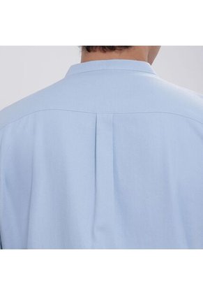 Camisa Para Hombre Manga Larga Con Bolsillo Color Azul Claro Marca Ostu #60010723