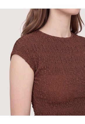 Camiseta Textura Manga Corrida Para Mujer Café Ostu