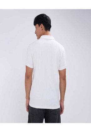 Polo Para Hombre Cuello Tejido Sin Bolsillo Color Crema Marca Ostu #60110725