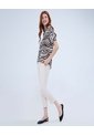 Camisa Para Mujer Manga Corta Color Beige Marca Ostu #40010265 de Ostu