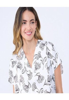 Blusa Para Mujer Manga Corta Color Crudo Marca Ostu #40121111