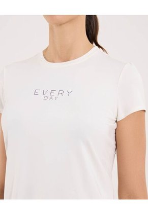 Camiseta Para Mujer Manga Corta Cuello Redondo Color Marfil Marca Ostu #40092659