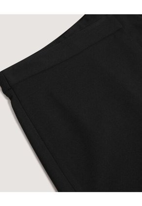 Falda Para Mujer Corto Color Negro Marca Ostu #40140185