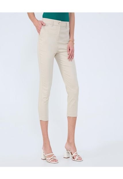 Pantalon Para Mujer Capri Color Beige Marca Ostu #40070771
