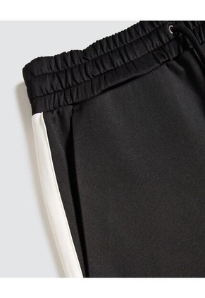 Bermuda Para Hombre Deportiva Corto Color Negro Marca Ostu #60100423