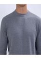 Saco Para Hombre Cuello Redondo Color Gris  Marca Ostu #60330046 de Ostu