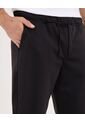 Pantalon Para Hombre Jogger Color Negro Marca Ostu #60070359 de Ostu