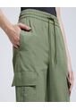 Pantalon Para Mujer Jogger Color Verde  Marca Ostu #40070590 de Ostu