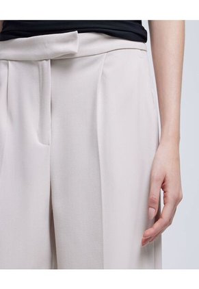 Pantalon Para Mujer Color Beige Marca Ostu #40070658