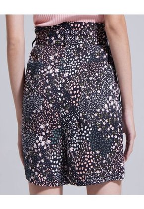 Short Para Mujer  Color Negro Marca Ostu #40190200