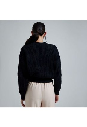 Saco Para Mujer Cuello Redondo Color Negro Marca Ostu #40330079