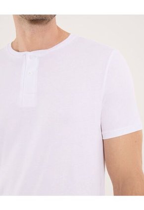 Camiseta Para Hombre Manga Larga Cuello Henley Color Blanco Marca Ostu #60090839