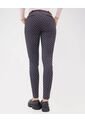 Pantalon Para Mujer Chino Color Negro Marca Ostu #40070681 de Ostu