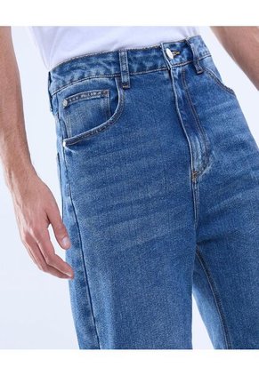 Jean Para Hombre Loose Color Azul Medio Marca Ostu #60160410