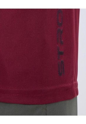 Camiseta Para Hombre Manga Corta Color Vino Marca Ostu #60091374