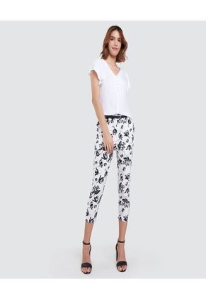 Pantalon Para Mujer Capri Color Blanco Marca Ostu #40070373
