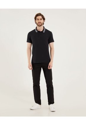 Polo Para Hombre Cuello Tejido Sin Bolsillo Color Negro Marca Ostu #60110767