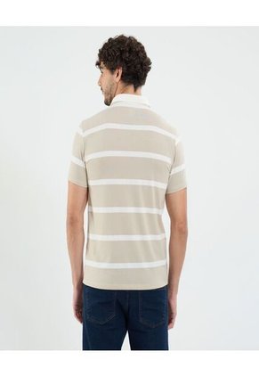 Polo Para Hombre Cuello Tejido Con Bolsillo Color Avena Marca Ostu #60110773